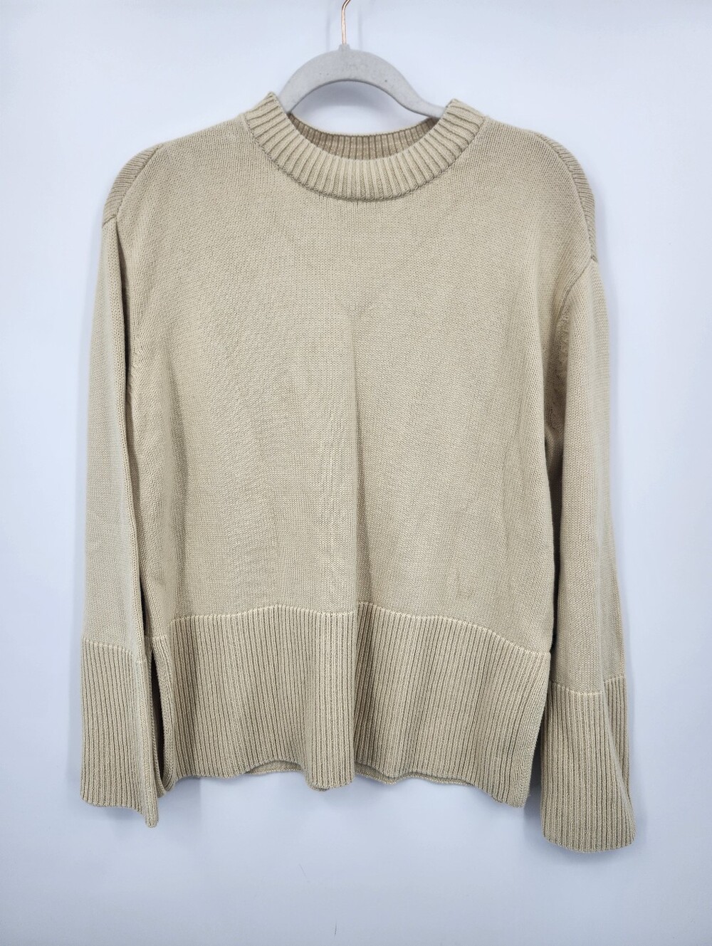 GAP  Over Size Split Side sweater Sz Small Cream Winter Fall